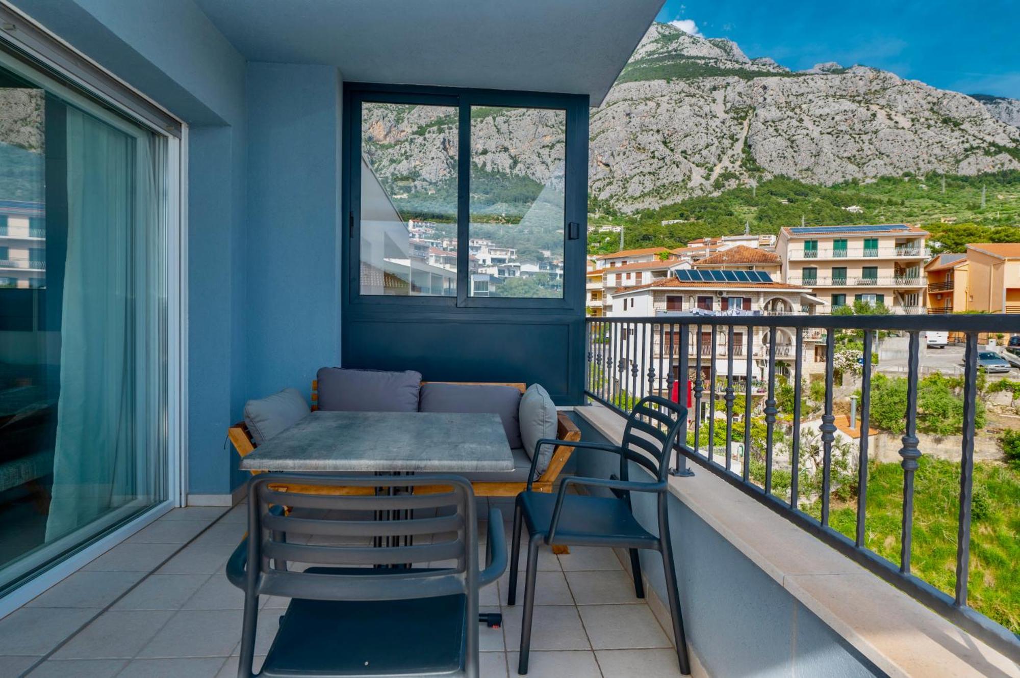 Marina Apartment